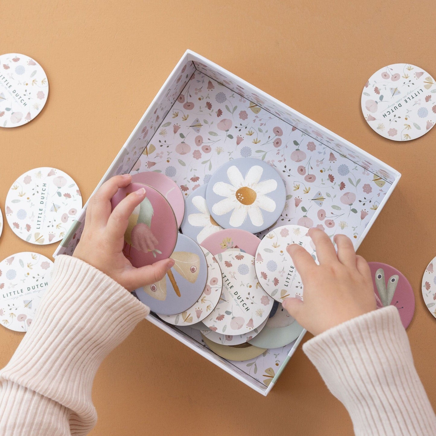 Jeu de mémo #Flowers & Butterflies