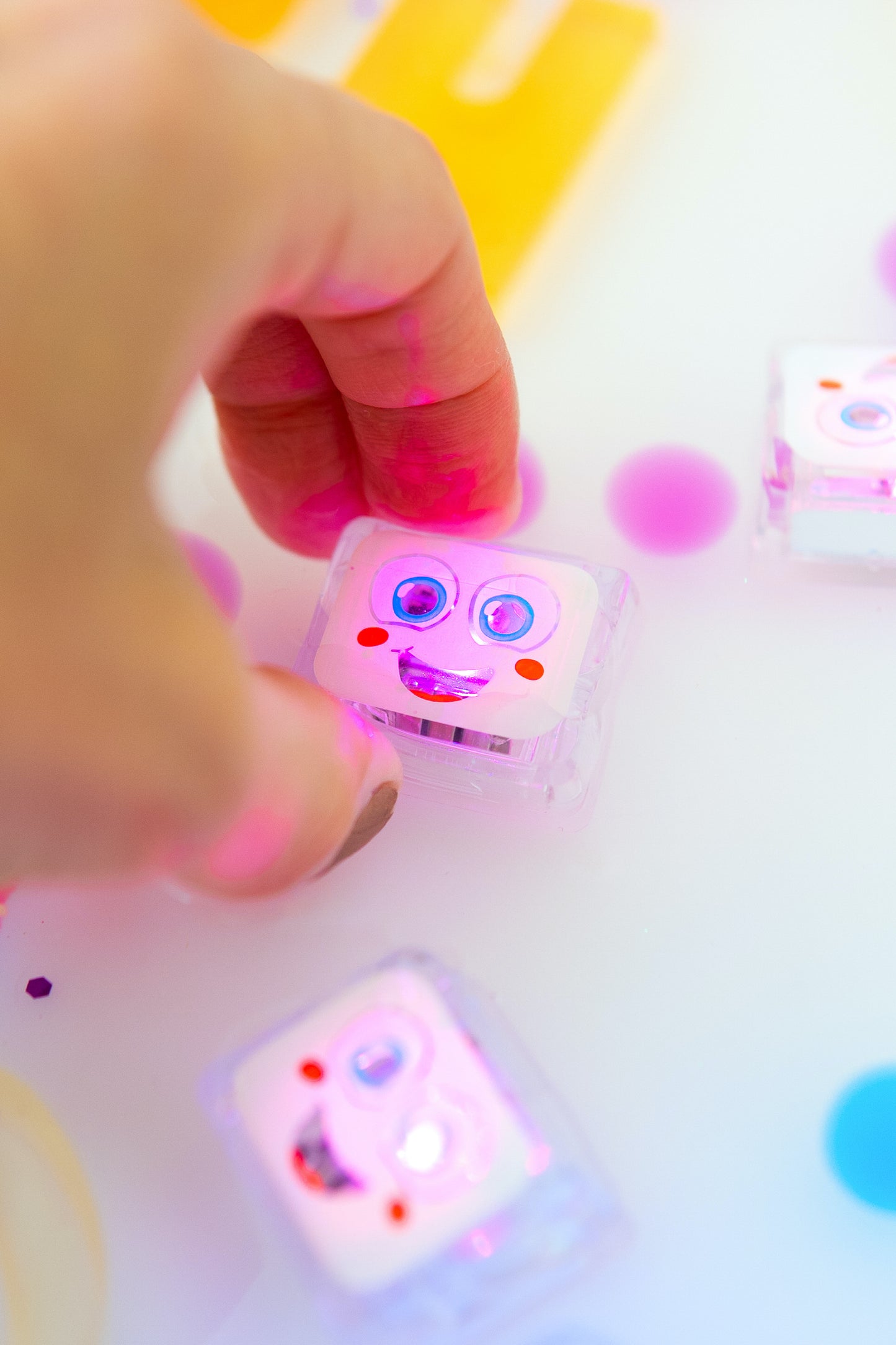 Les Glo Pals : Des Compagnons de Baignade Magique #Multicouleur