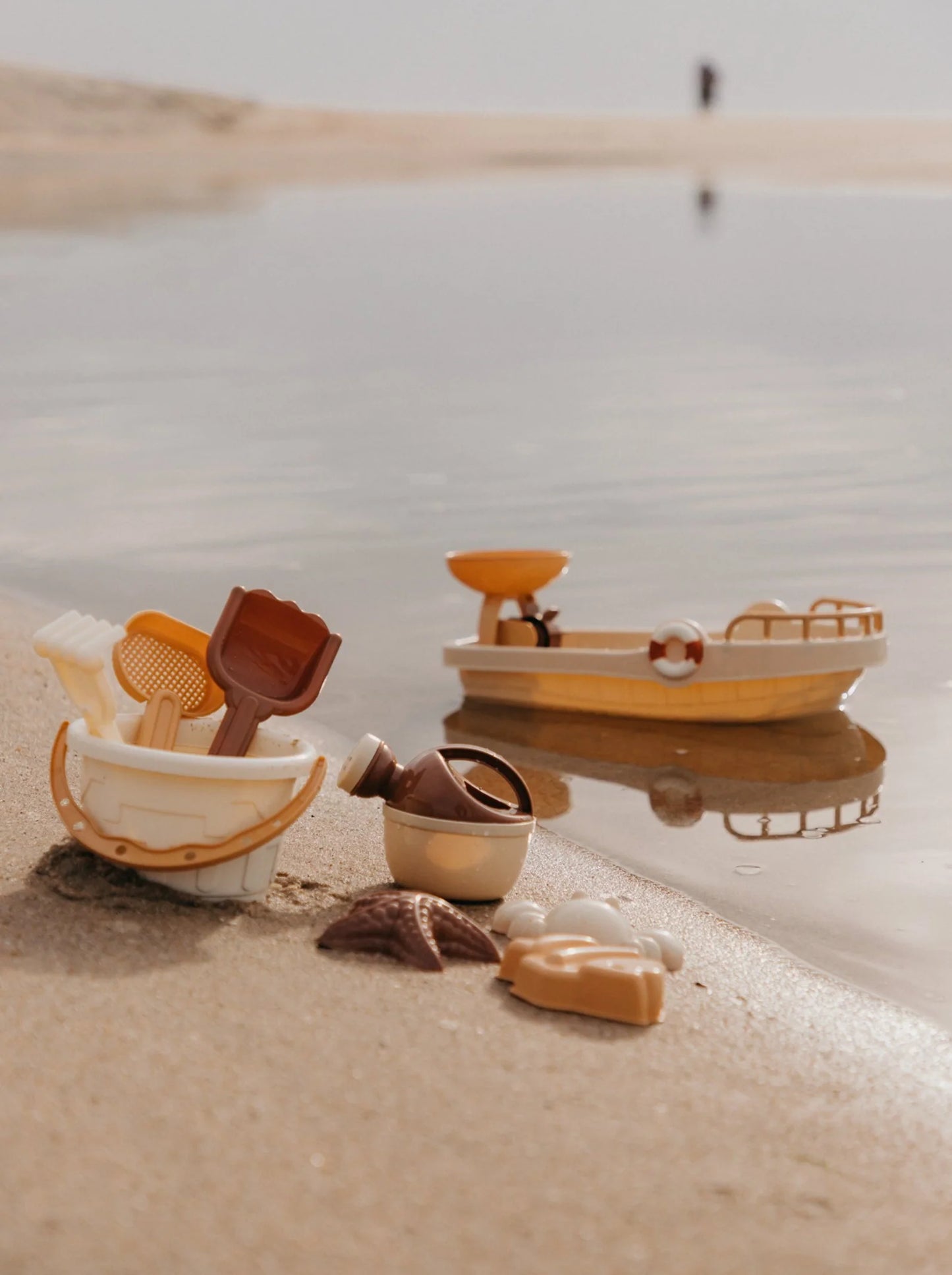 Tous a bord - Jeu de Plage bateau - Mrs Ertha