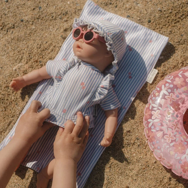 Poupée nageuse Mara avec piscine et accessoires – Little Dutch