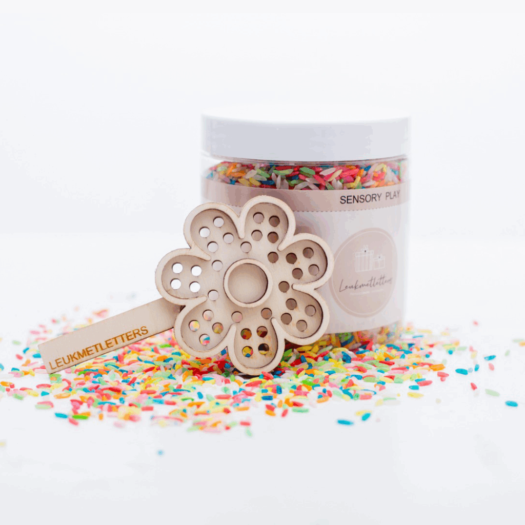 Passoire en bois Fleur pour jeu sensoriel- Leukmetletters