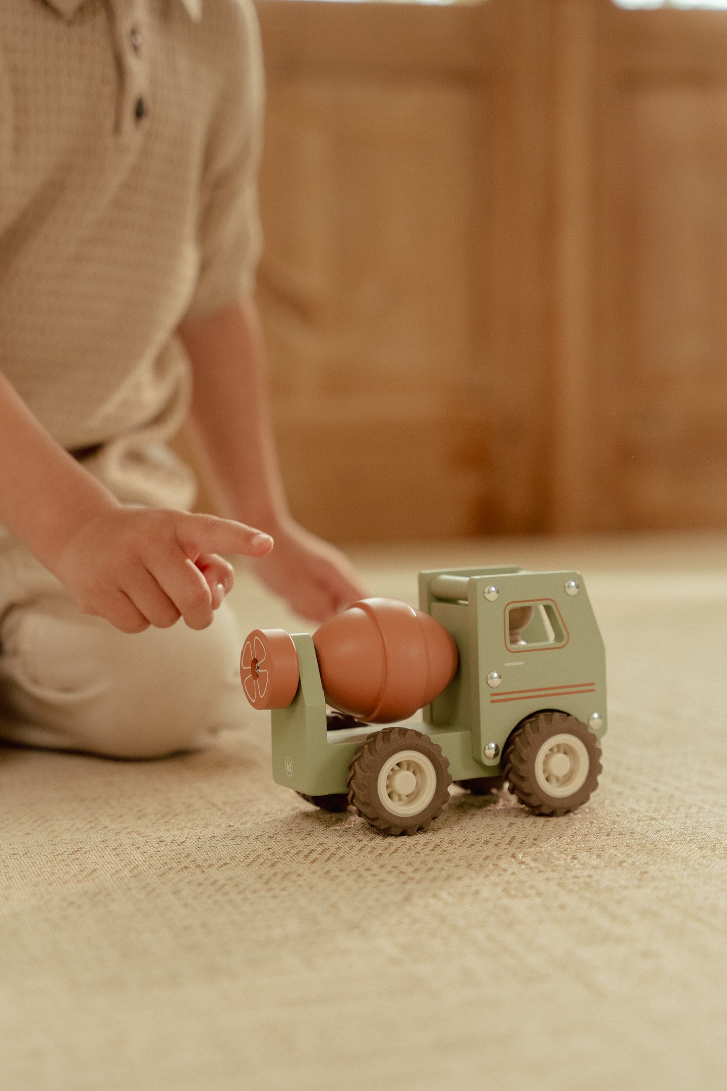 Camion toupie en bois