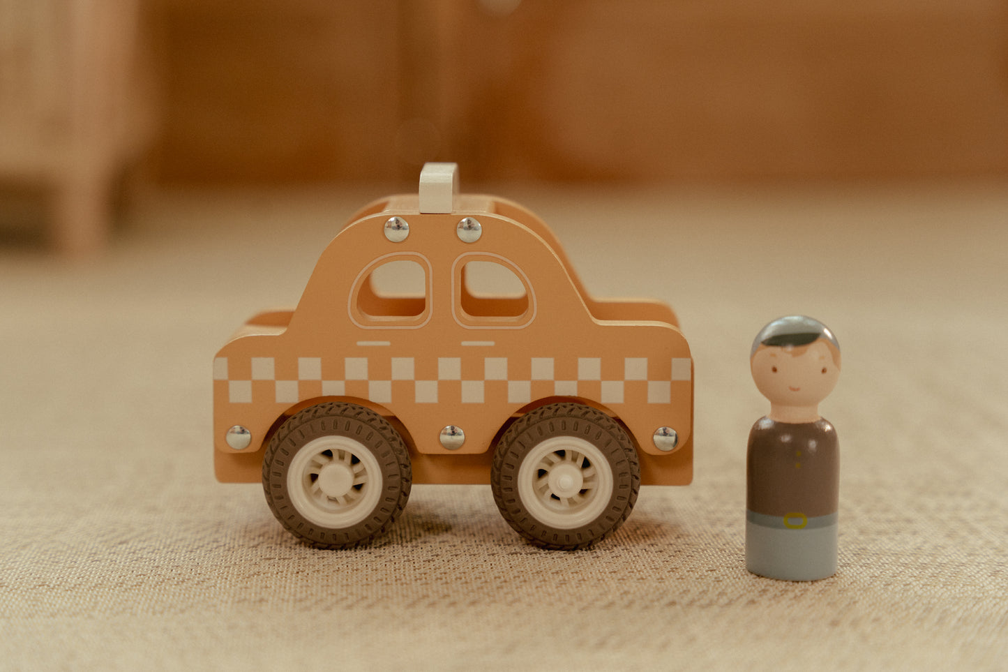 Taxi en bois