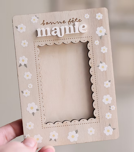Cadre photo magnétique "Bonne fête mamie" paquerettes
