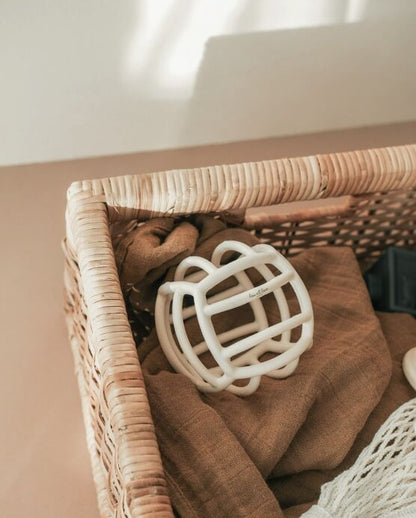 Balle Sensorielle Silicone Iced Coffee - Léo et Léa Bébé 0-12 mois