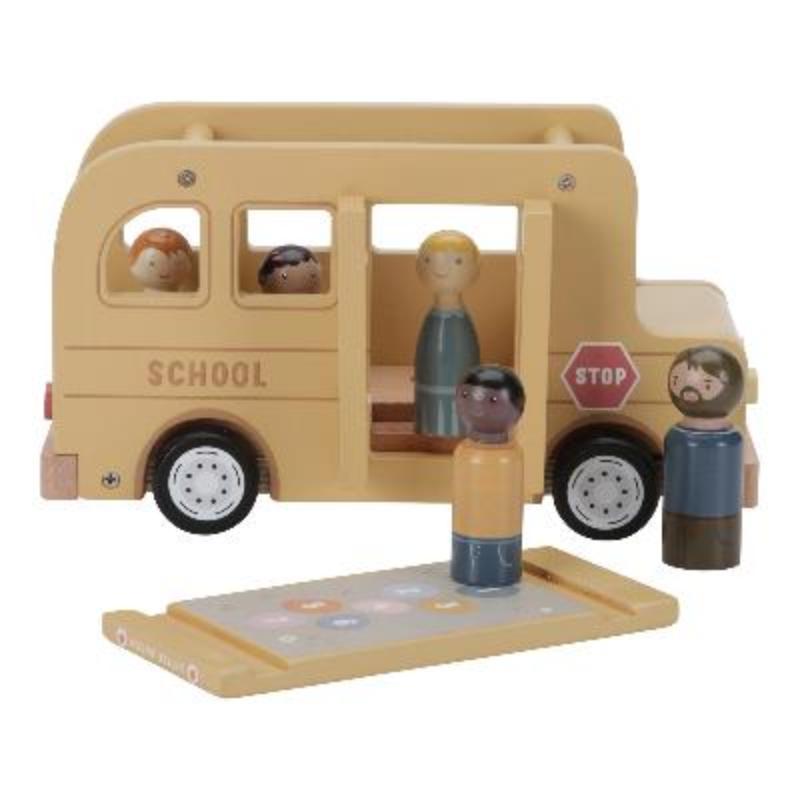 Bus scolaire avec figurines