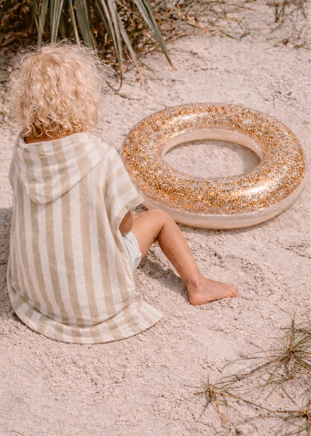 Poncho de bain Lignes de Toffee – Mrs Ertha
