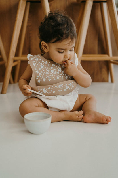 Bavoir en silicone #Pois de senteur - Zakuw