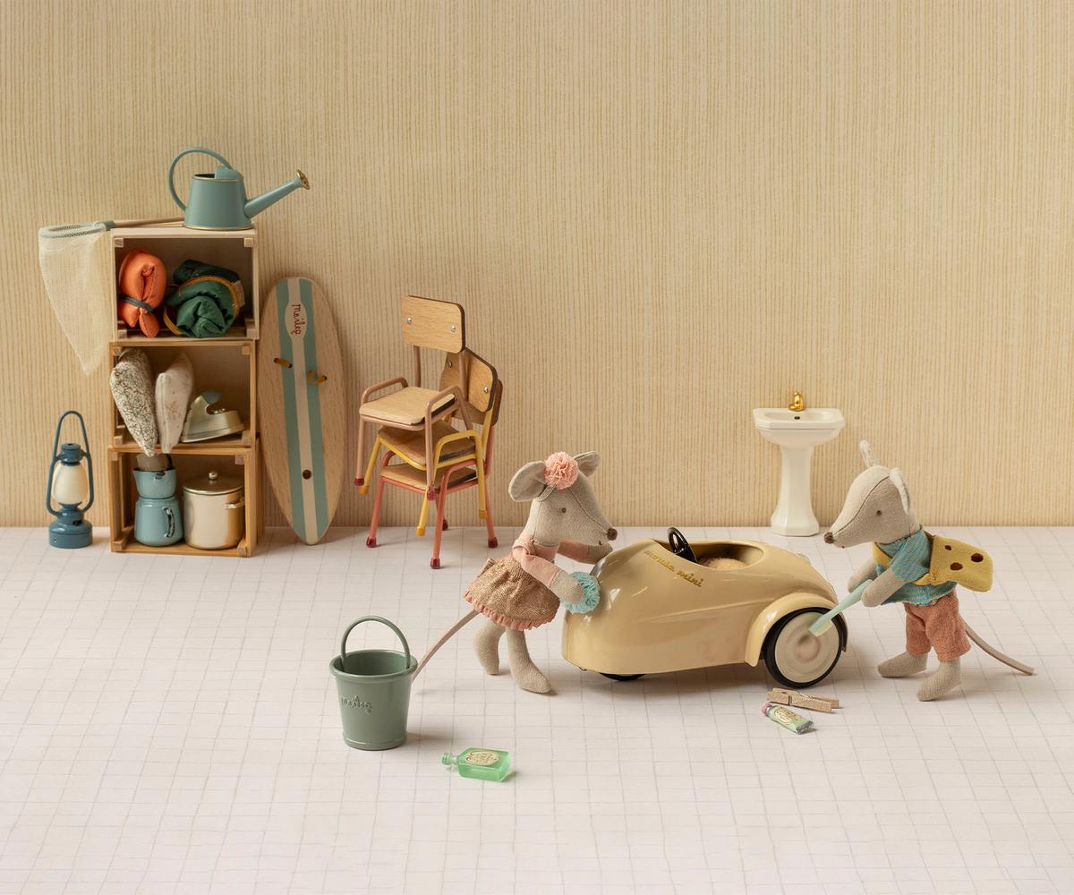 Souris au volant, Petite sœur - Maileg