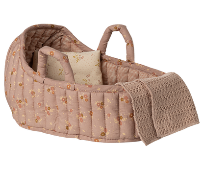 Couffin pour peluche Large rose – Maileg
