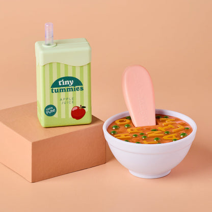 Tiny Harlow - Bol magique soupe + Jus de pomme