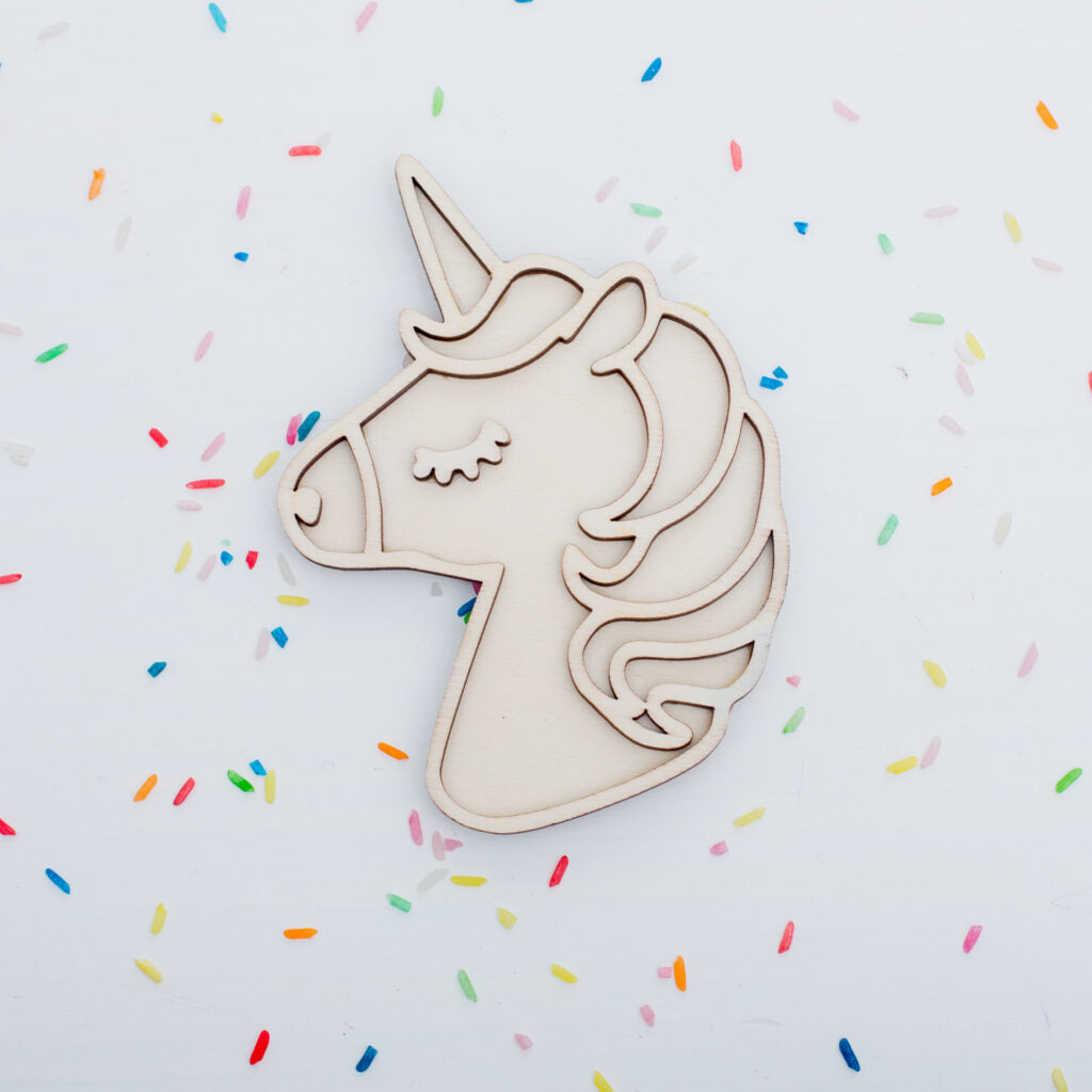 Plateau de remplissage – Licorne - pour jeu sensoriel- Leukmetletters