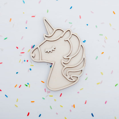 Plateau de remplissage – Licorne - pour jeu sensoriel- Leukmetletters