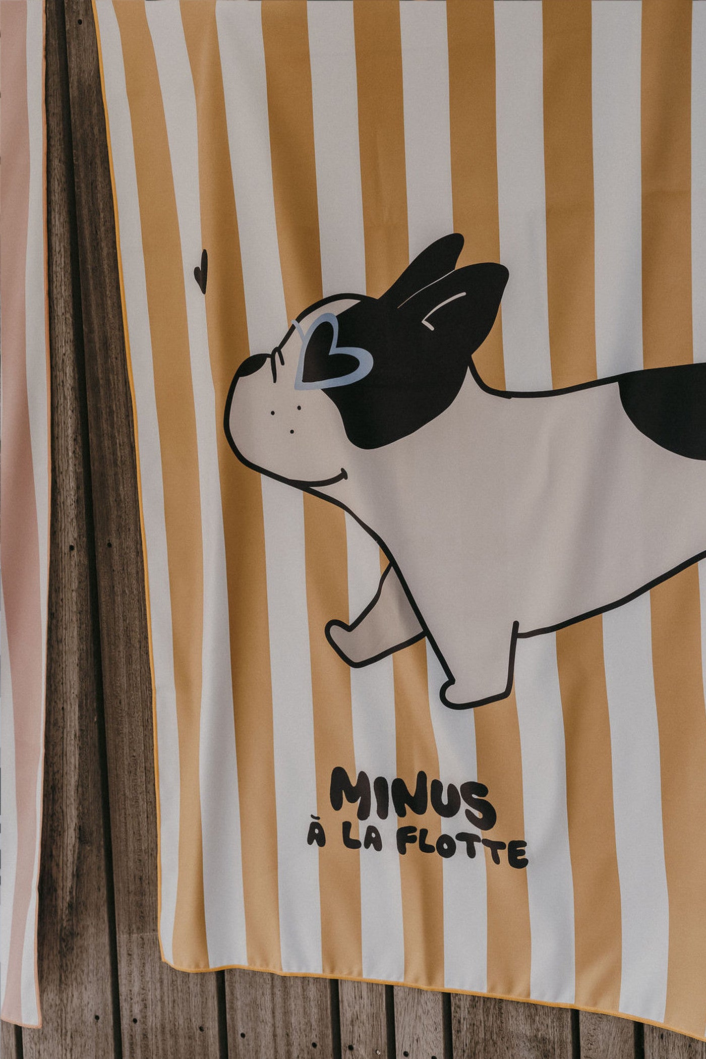 Serviette Minus à la flotte Bouledogue- Zakuw